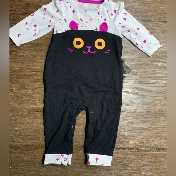 Cat & Jack Other - Cat & Jack 3/6 month Halloween romper